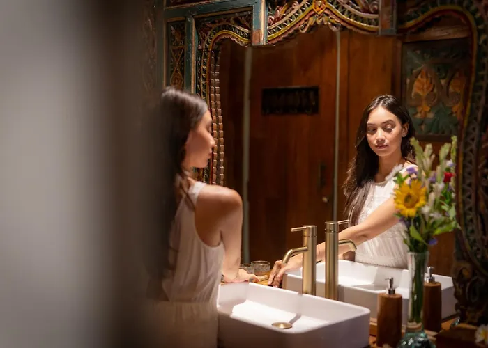 Kubu Kayu Villa Seminyak