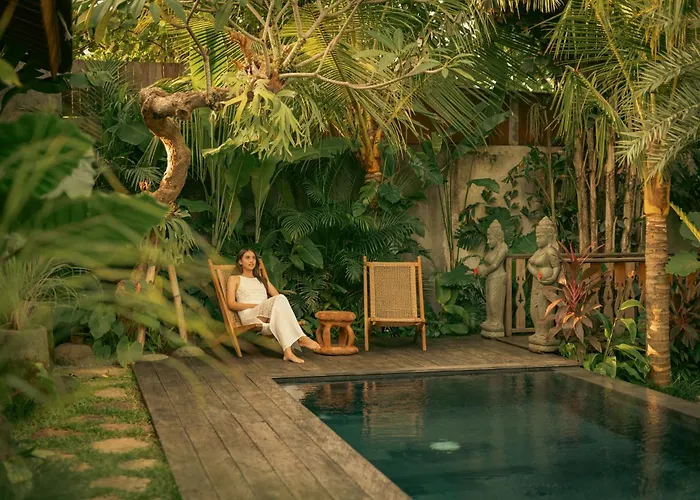 Kubu Kayu * Seminyak