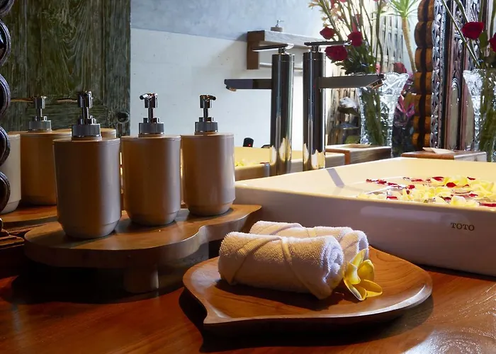 Kubu Kayu Seminyak