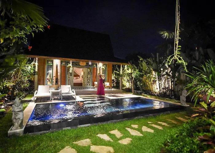 Kubu Kayu Seminyak