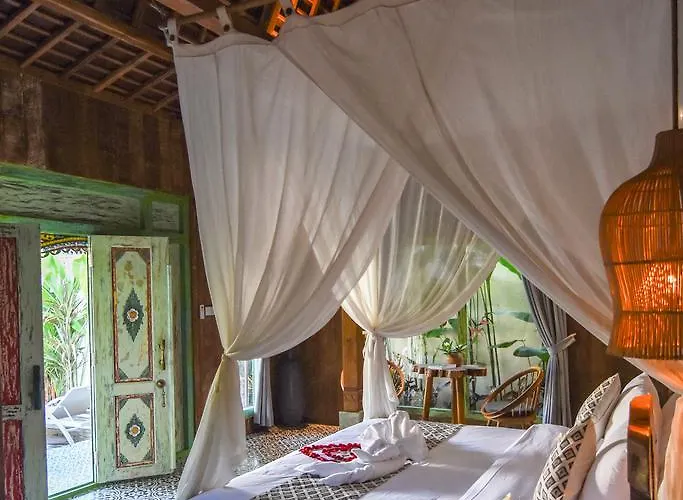 Kubu Kayu * Seminyak