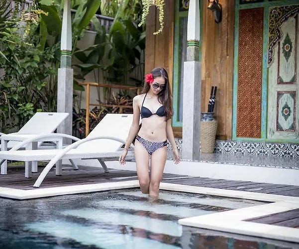 Kubu Kayu Villa